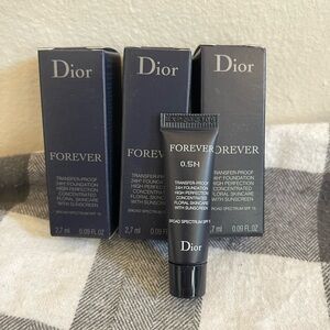 Dior Forever 0.5N mini sample foundations